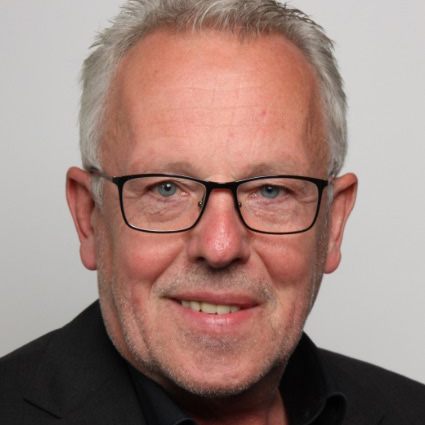  Gerhard Scholand